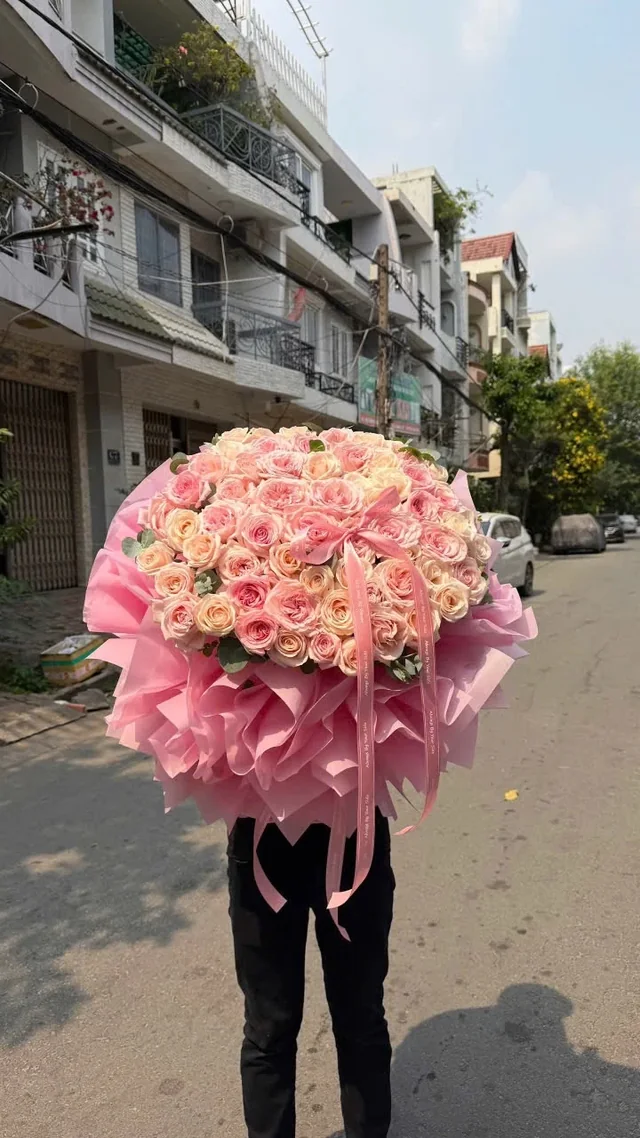 大型粉色玫瑰・粉色包裝